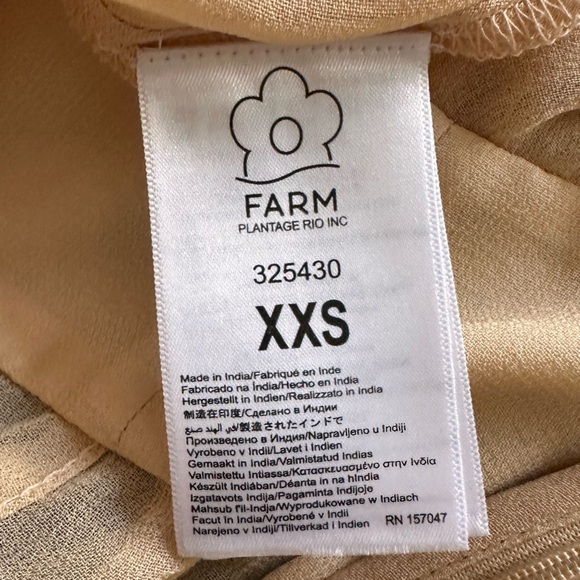 FARM Rio Tan Cream Pleated Peplum Blouse - Picture 8 of 8